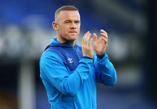 liverpool news-wayne rooney in practise session for everton vs southampton match