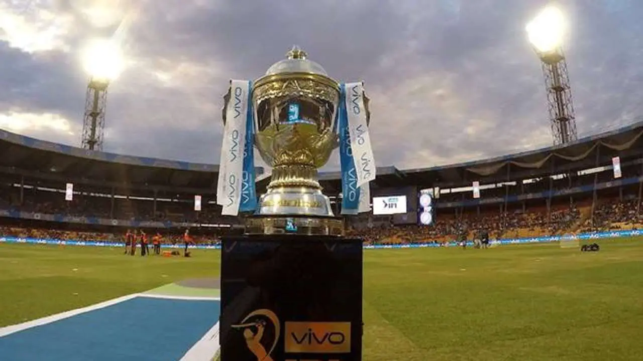 ipl could be affected due to coronavirus,ipl trophy in image