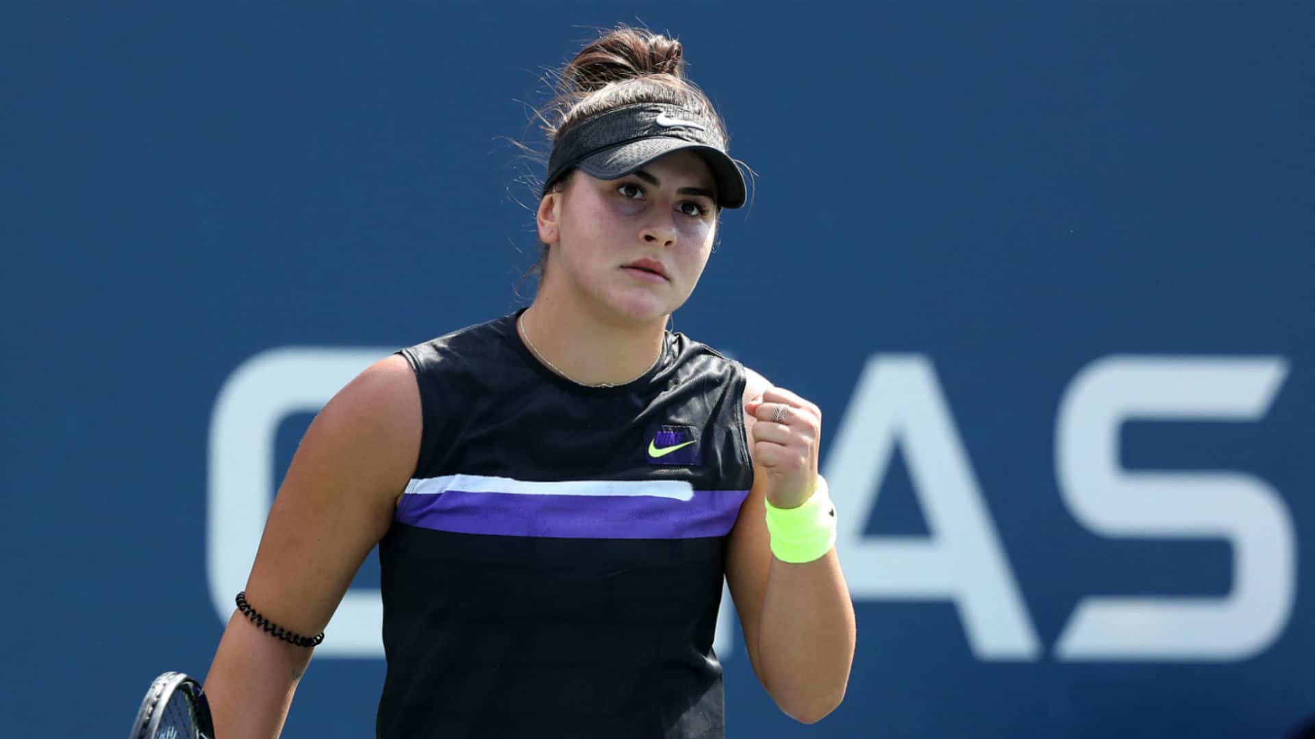 You are currently viewing Bianca Andreescu out of French Open due to injury woes