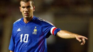 Read more about the article Top 10 Greatest French Footballers Of All Time